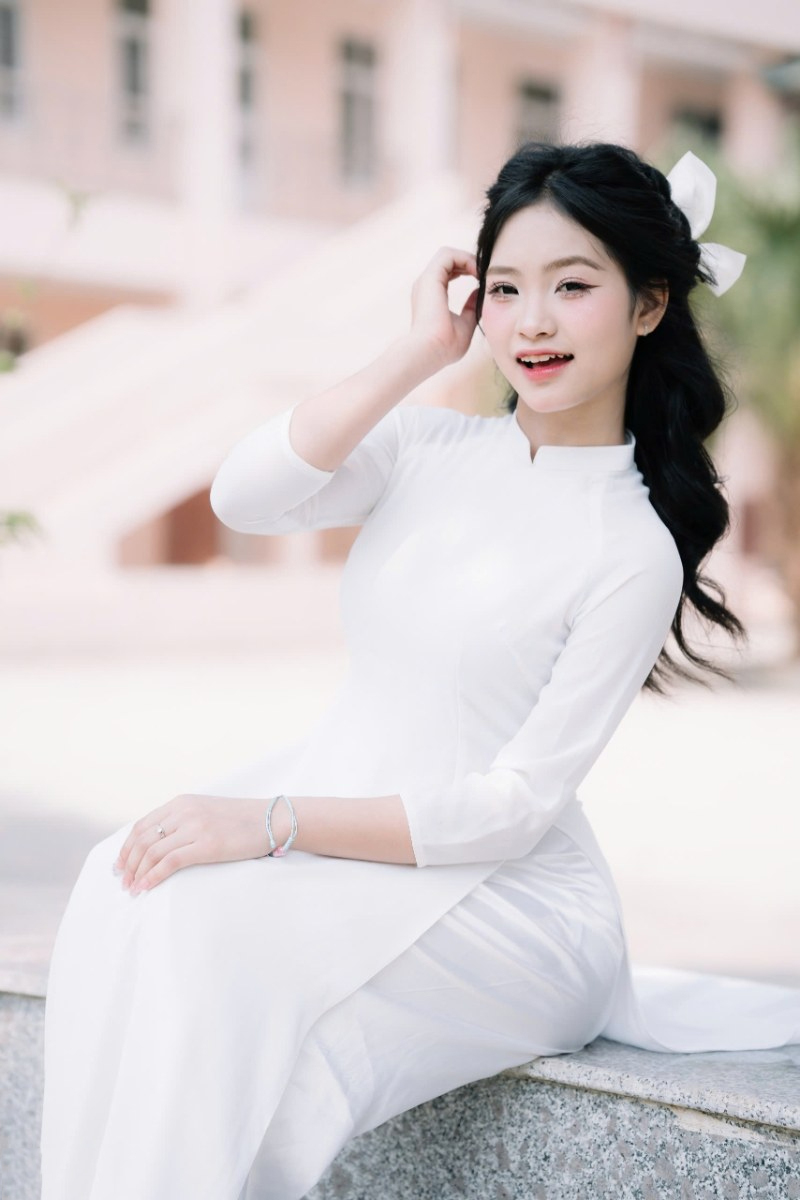 Giấc mơ thấy đang mặc áo dài